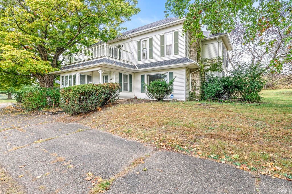 Photo of 19119 Queen Road, Culver, IN 46511 (MLS # 202540779)