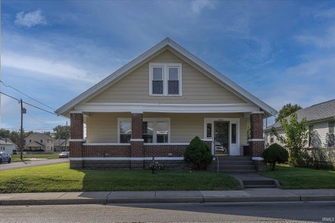 Photo of 1001 Purdum Street, Kokomo, IN 46901 (MLS # 202629155)