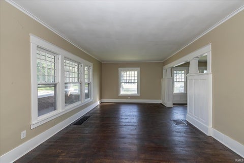 Tiny photo for 1001 Purdum Street, Kokomo, IN 46901 (MLS # 202629155)