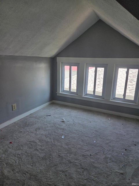 Tiny photo for 1001 Purdum Street, Kokomo, IN 46901 (MLS # 202629155)
