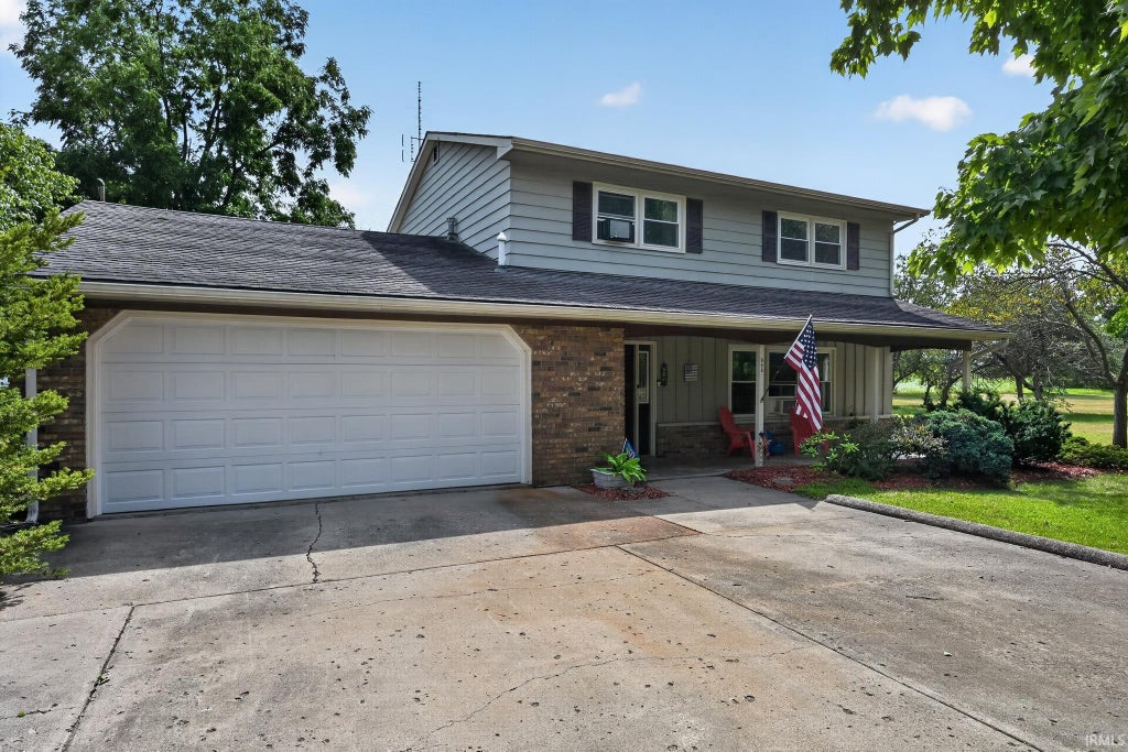Photo of 960 N 155, Angola, IN 46703 (MLS # 202635908)