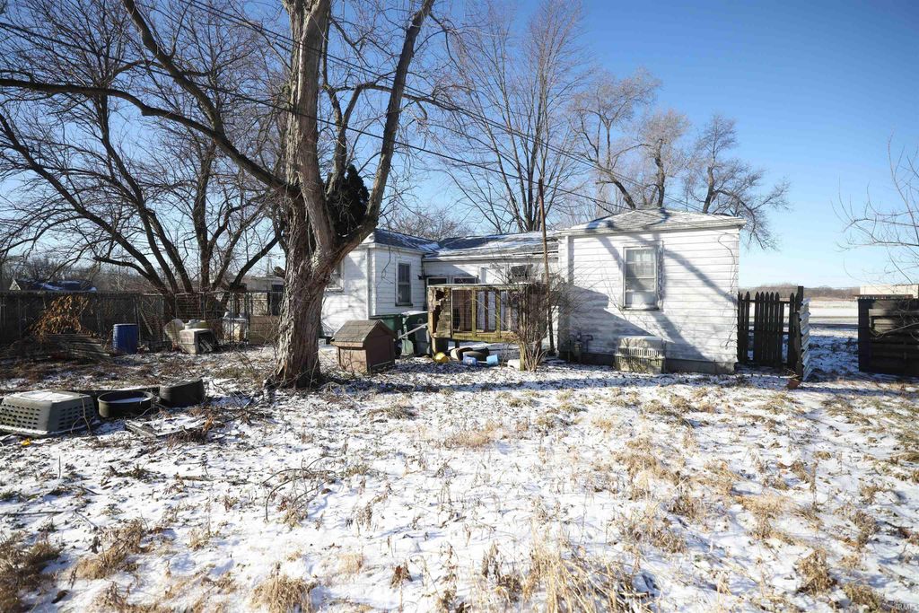 Photo of 100 N Hodson Avenue, Muncie, IN 47304 (MLS # 202602100)
