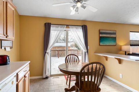 Tiny photo for 323 Duke Lane, Lafayette, IN 47909 (MLS # 202603244)