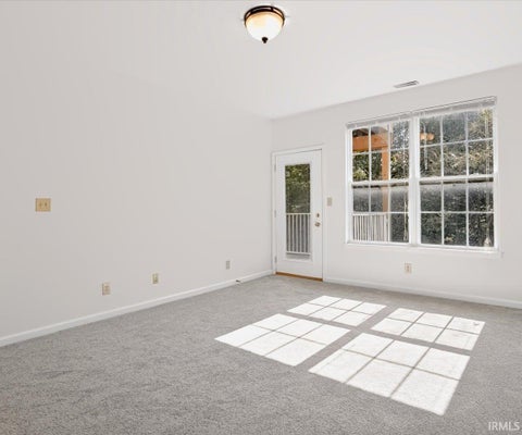 Tiny photo for 3707 E Barrington Drive #D204, Bloomington, IN 47408 (MLS # 202638760)