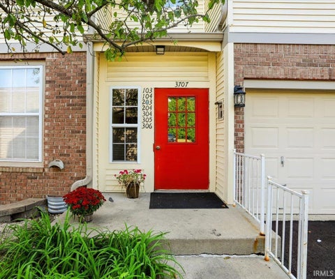 Tiny photo for 3707 E Barrington Drive #D204, Bloomington, IN 47408 (MLS # 202638760)
