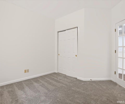 Tiny photo for 3707 E Barrington Drive #D204, Bloomington, IN 47408 (MLS # 202638760)