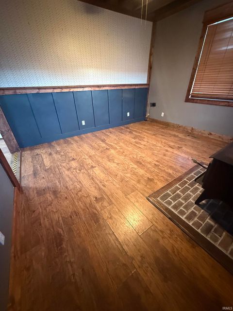 Tiny photo for 204 Grant Street, Royal Center, IN 46978 (MLS # 202533571)