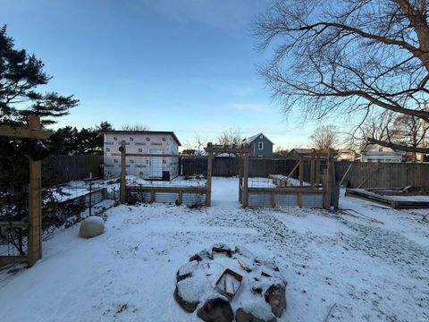 Tiny photo for 204 Grant Street, Royal Center, IN 46978 (MLS # 202533571)