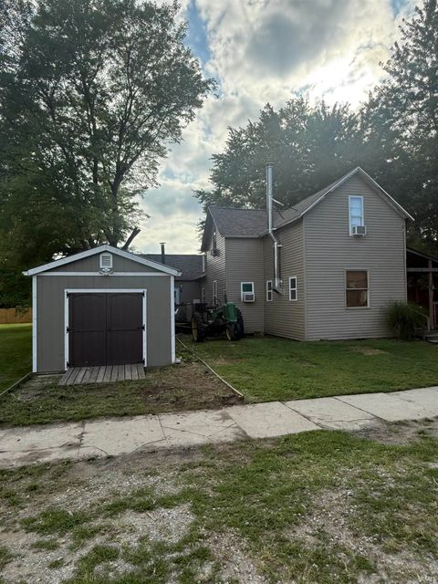 Tiny photo for 204 Grant Street, Royal Center, IN 46978 (MLS # 202533571)