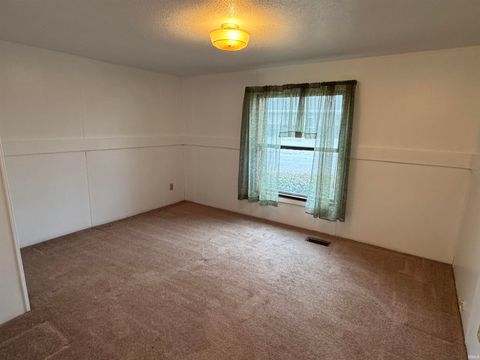 Tiny photo for 102 N Market Street, Royal Center, IN 46978 (MLS # 202542929)