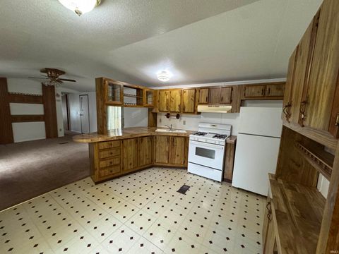 Tiny photo for 102 N Market Street, Royal Center, IN 46978 (MLS # 202542929)