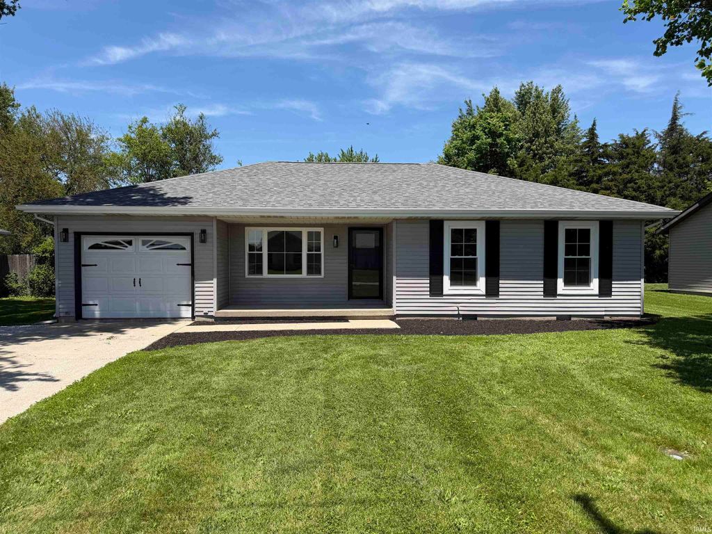 Photo of 905 E South H Street, Gas City, IN 46933 (MLS # 202620458)