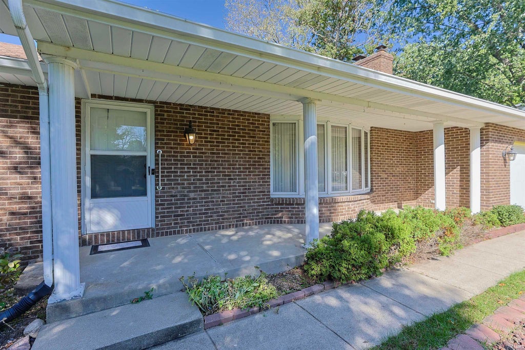 Photo of 15859 Homestead Trail, Granger, IN 46530 (MLS # 202641871)
