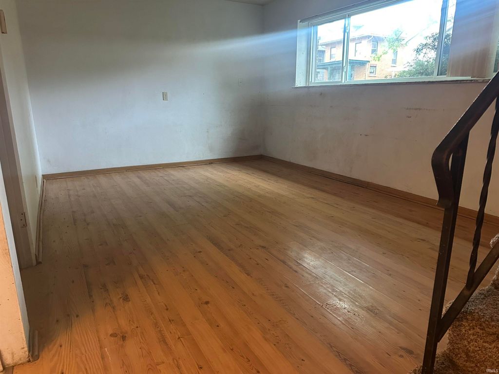 Photo of 3217 S Harrison Street, Fort Wayne, IN 46807 (MLS # 202625550)