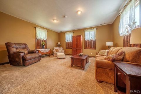 Tiny photo for 2545 W Delaware Road, Logansport, IN 46947 (MLS # 202607124)