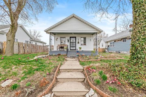 422 S Gladstone Avenue, South Bend, IN 46619 - #: 202517165