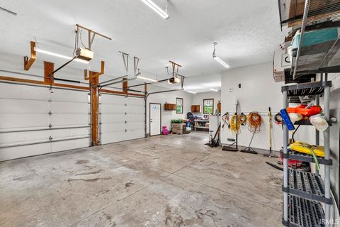 Tiny photo for 3482 W 650 S, Rossville, IN 46065 (MLS # 202619308)