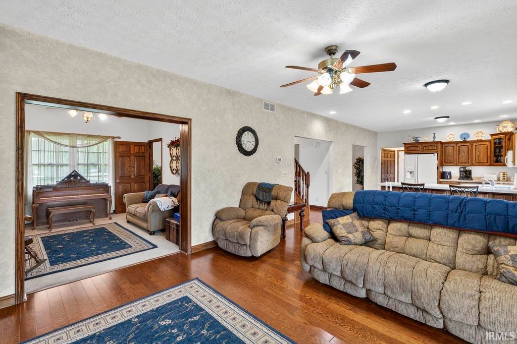 Photo of 3482 W 650 S, Rossville, IN 46065 (MLS # 202619308)