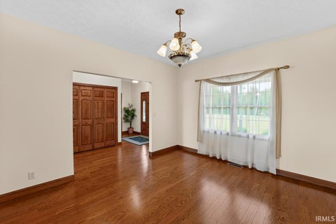 Tiny photo for 3482 W 650 S, Rossville, IN 46065 (MLS # 202619308)