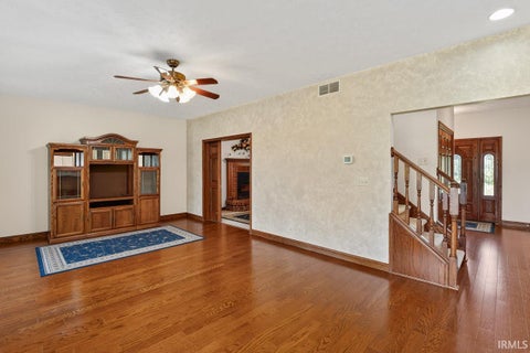 Tiny photo for 3482 W 650 S, Rossville, IN 46065 (MLS # 202619308)