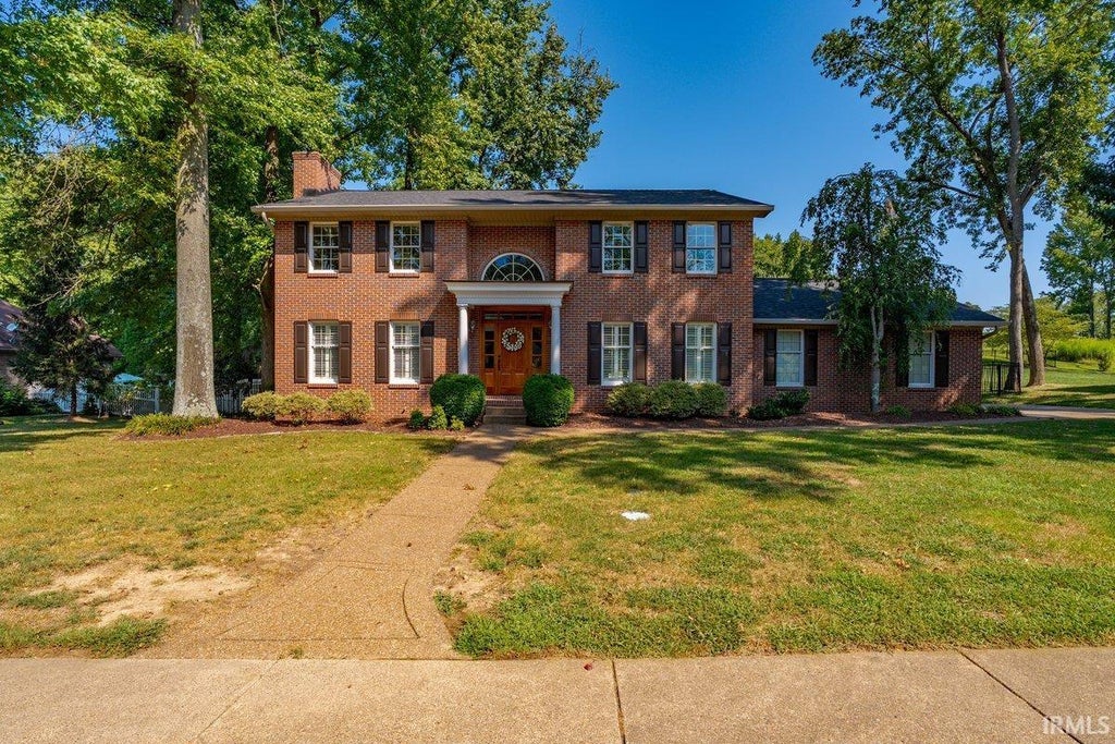 Photo of 7122 Wedgewood Drive, Newburgh, IN 47630 (MLS # 202636724)