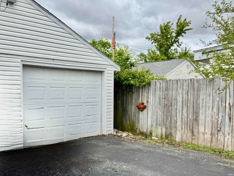 Tiny photo for 1005 E Fischer Street, Kokomo, IN 46901 (MLS # 202618193)