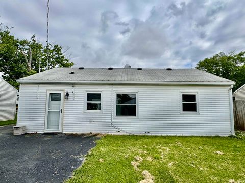 Tiny photo for 1005 E Fischer Street, Kokomo, IN 46901 (MLS # 202618193)