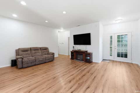 Tiny photo for 4567 Carador Lane, Lafayette, IN 47909 (MLS # 202632989)