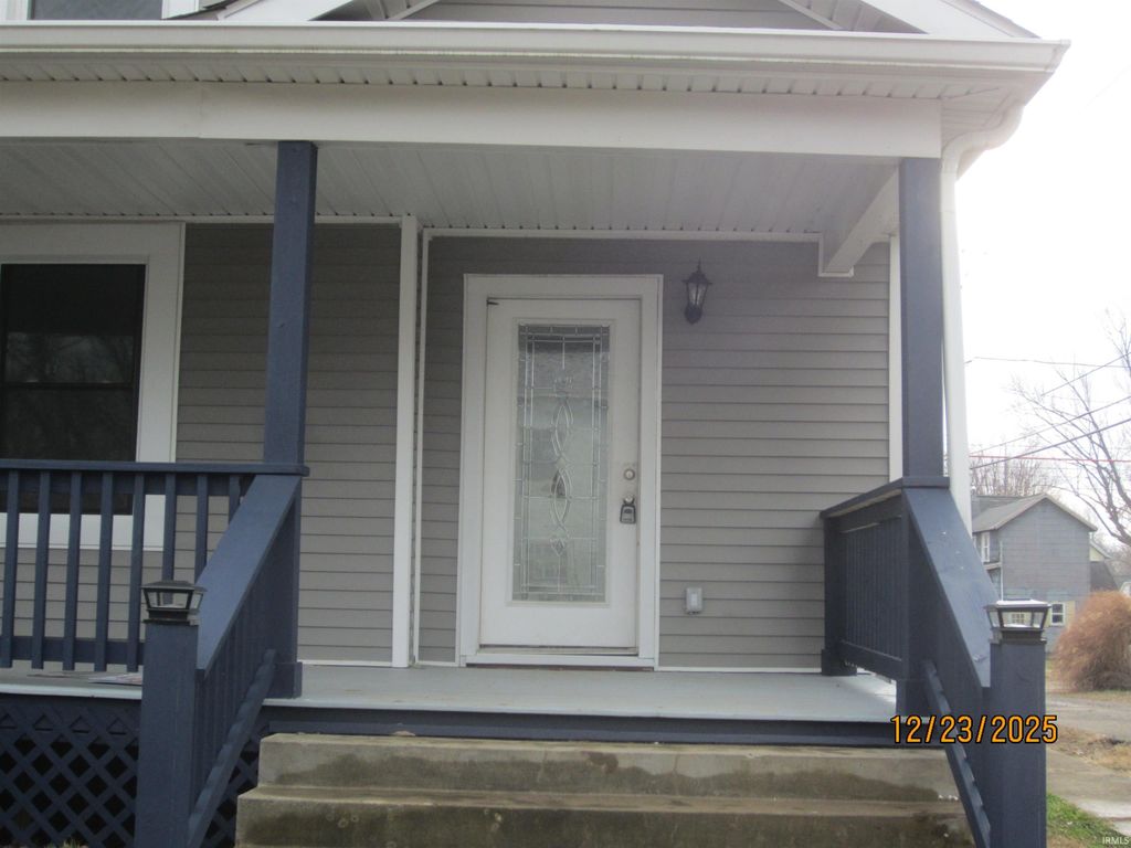 Photo of 1107 W 4th Street, Marion, IN 46952 (MLS # 202601201)