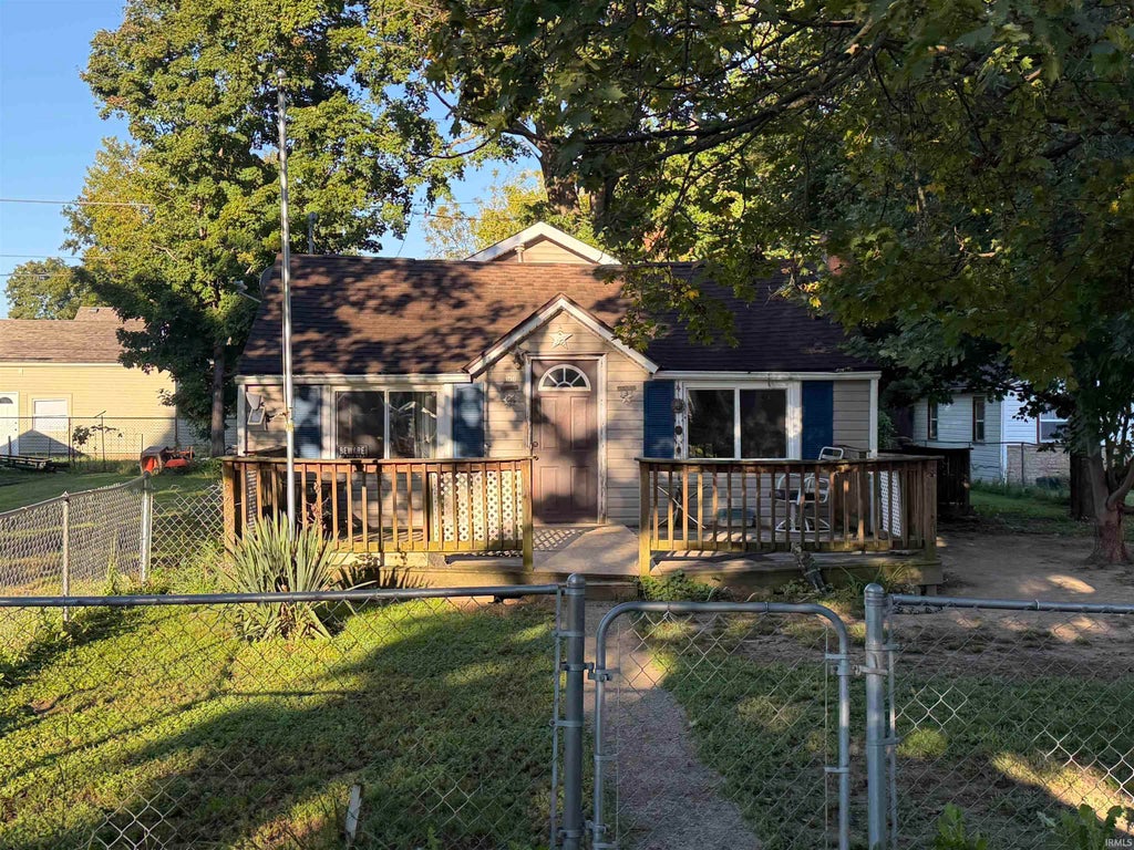 Photo of 1454 S 14Th Street, Richmond, IN 47374 (MLS # 202642986)