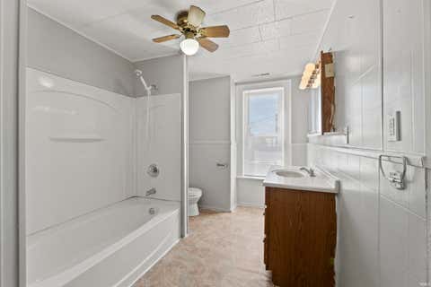Tiny photo for 424 Byron Street, Huntington, IN 46750 (MLS # 202627322)