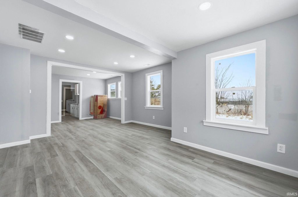 Photo of 3911 Eastway Drive, Fort Wayne, IN 46806 (MLS # 202602595)