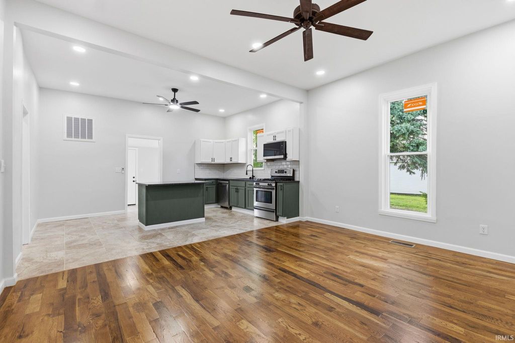 Photo of 429 Poplar Street, Tipton, IN 46072 (MLS # 202617861)