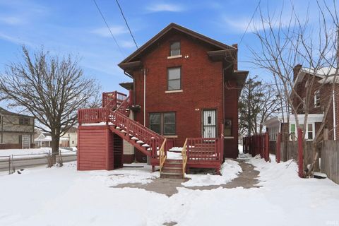 Tiny photo for 204 E Suttenfield Street, Fort Wayne, IN 46803 (MLS # 202603857)