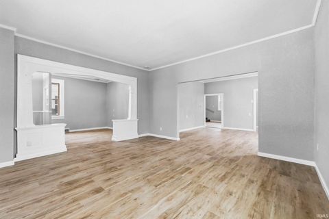 Tiny photo for 204 E Suttenfield Street, Fort Wayne, IN 46803 (MLS # 202603857)