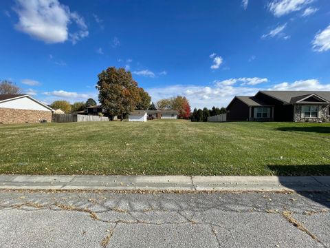 Photo of 4212 DEE ANN Drive, Kokomo, IN 46902 (MLS # 202544099) Photo of 4212 DEE ANN Drive, Kokomo, IN 46902 (MLS # 202544099)