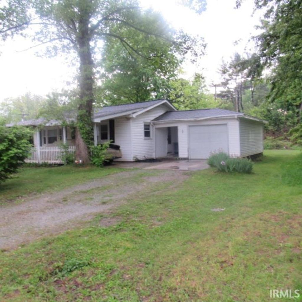 Photo of 70 DELAWARE Lane, Somerset, IN 46984 (MLS # 202618902)