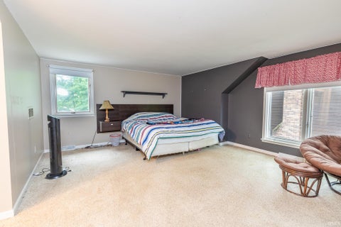 Tiny photo for 9829 Woodstream Drive, Fort Wayne, IN 46804 (MLS # 202632853)
