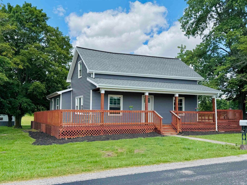 Photo of 1271 E 350 N, Bluffton, IN 46714 (MLS # 202622817)