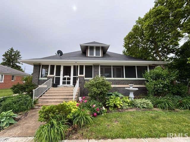 Photo of 208 N Washington Avenue, Fowler, IN 47944 (MLS # 202631672)