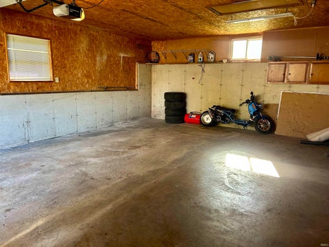 Tiny photo for 801 W Market Street, Pierceton, IN 46562 (MLS # 202644878)