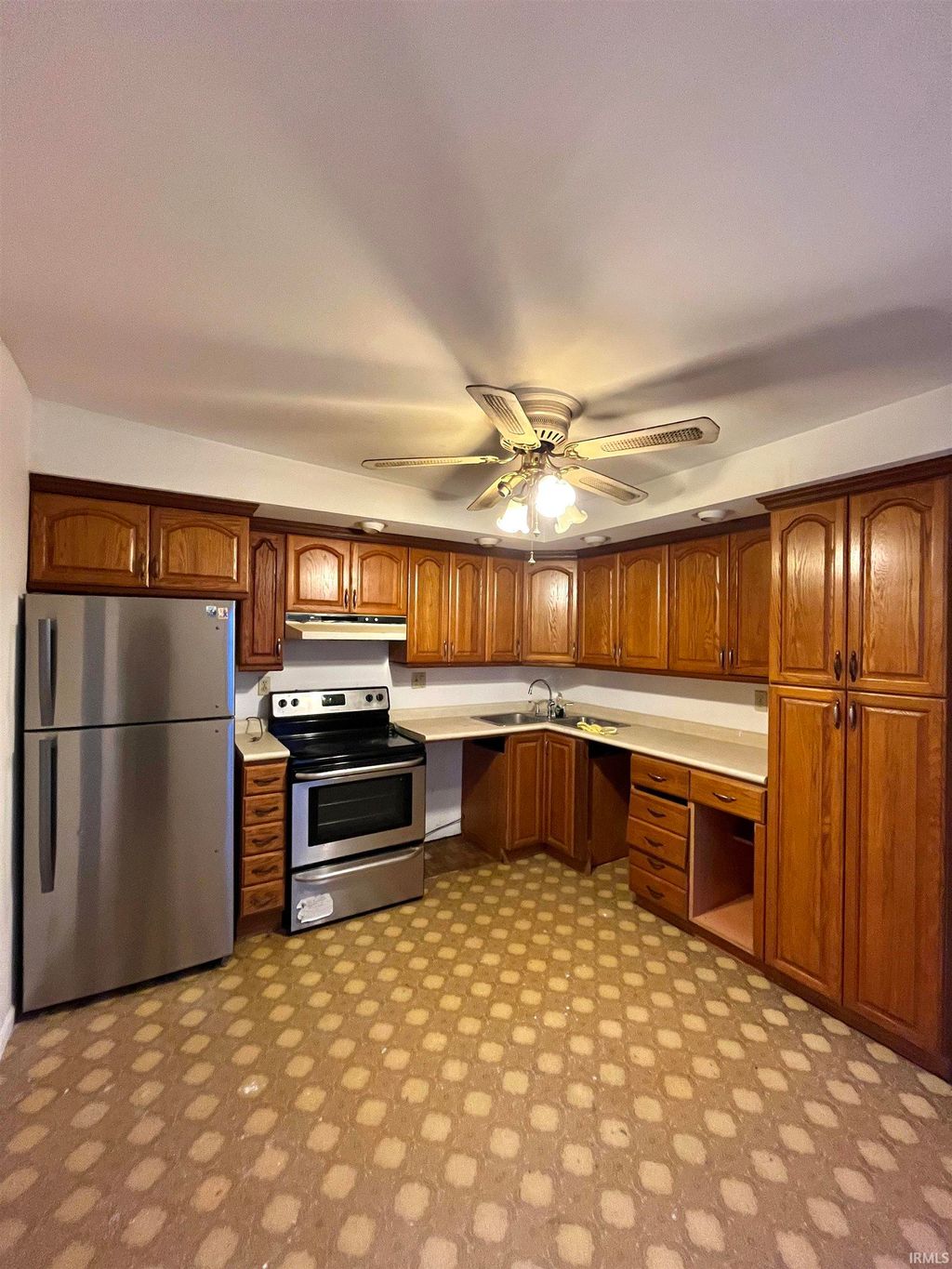 Photo of 321 12th Street, Logansport, IN 46947 (MLS # 202602664)