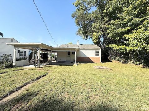 Tiny photo for 715 State Street, Logansport, IN 46947 (MLS # 202537404)