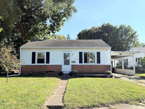 Photo of 715 State Street, Logansport, IN 46947 (MLS # 202537404)