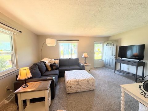 Tiny photo for 715 State Street, Logansport, IN 46947 (MLS # 202537404)