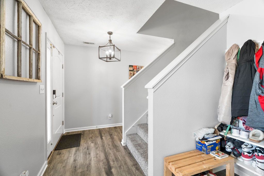 Photo of 808 Belgian Lane, Lafayette, IN 47905 (MLS # 202548669)