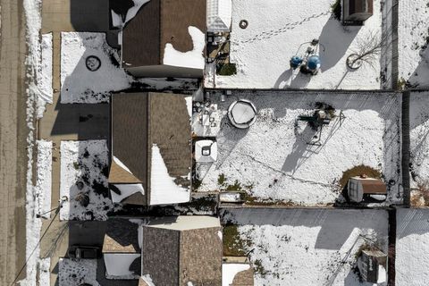 Tiny photo for 808 Belgian Lane, Lafayette, IN 47905 (MLS # 202548669)