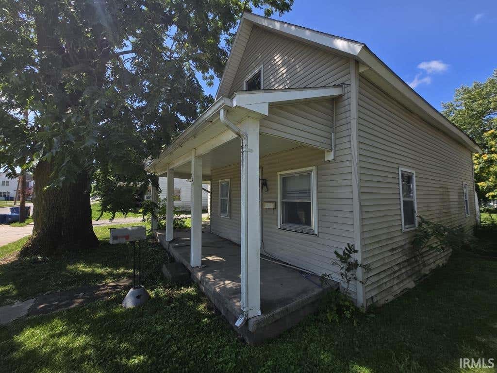 Photo of 208 S 1St Street, Gas City, IN 46933 (MLS # 202634927)