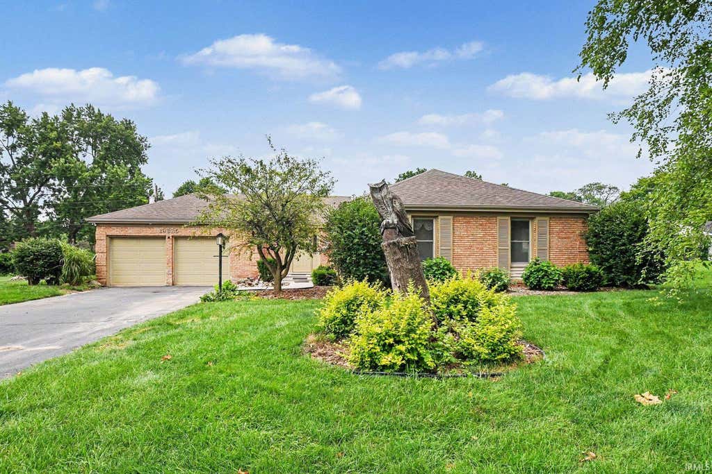 Photo of 19685 Old Ridge Road, South Bend, IN 46614 (MLS # 202623871)