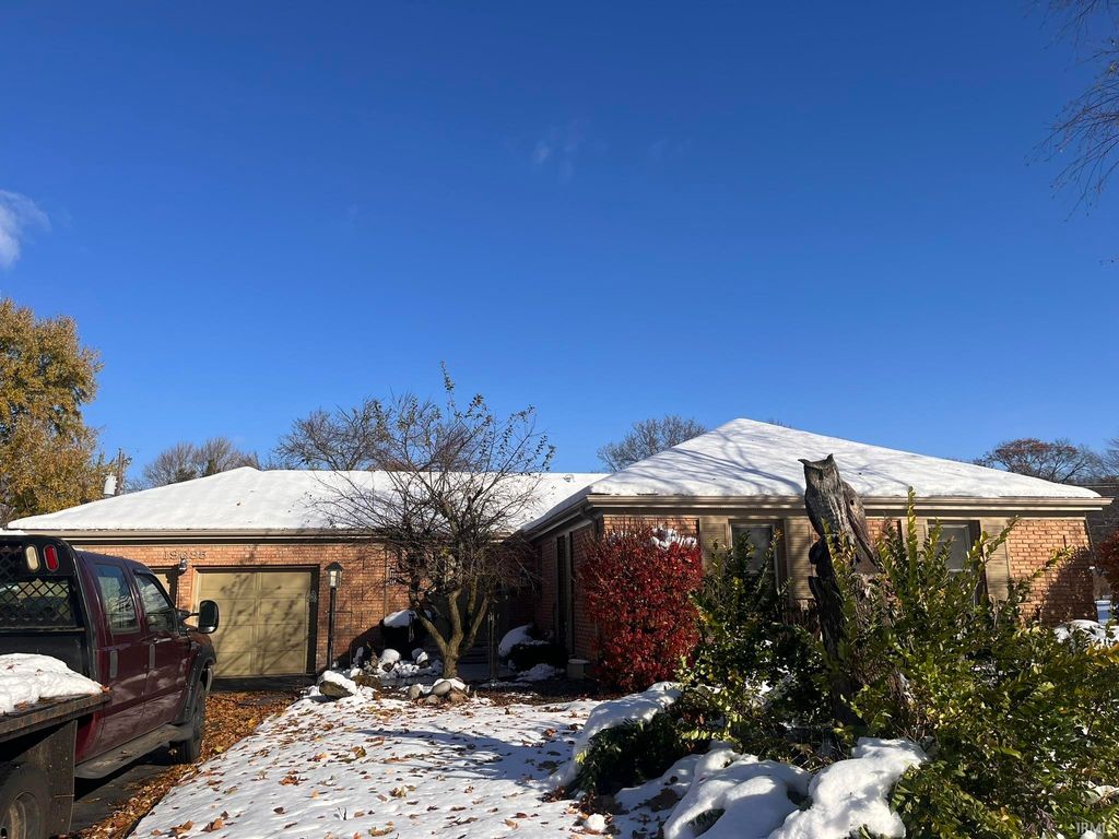 Photo of 19685 Old Ridge Road, South Bend, IN 46614 (MLS # 202623871)